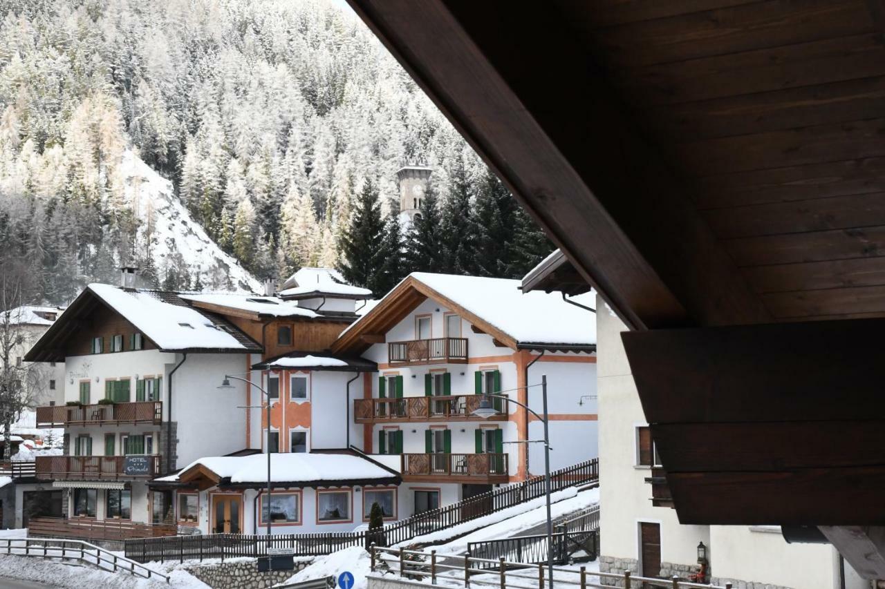 Steila Da Mont Campitello Apartment Campitello di Fassa Bagian luar foto